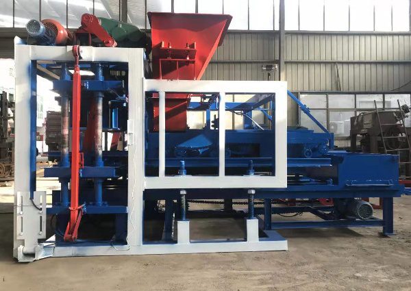 Automatic Type Brick maker
