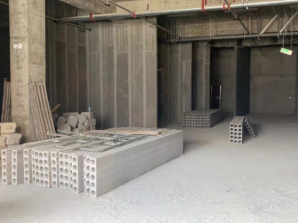 LIGHTWEIGHT WALL PANEL
