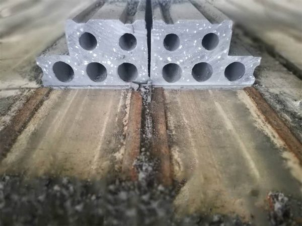 Bitmiş L şeklinde Duvar Paneli
